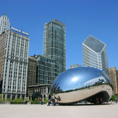 The famous Cloud Gate sculpture by artist Anish Kapoor